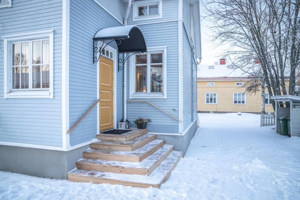 Cozy 1 Bedroom Apt And Free Parking By The Railway Station Oulu Exterior photo
