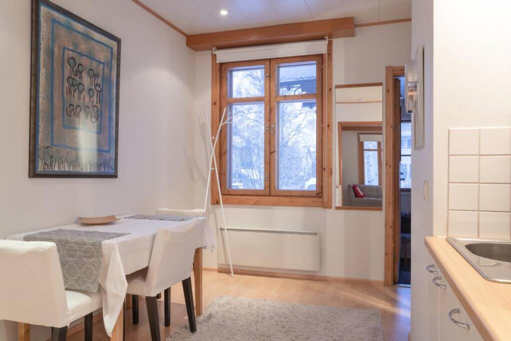 Cozy 1 Bedroom Apt And Free Parking By The Railway Station Oulu Exterior photo